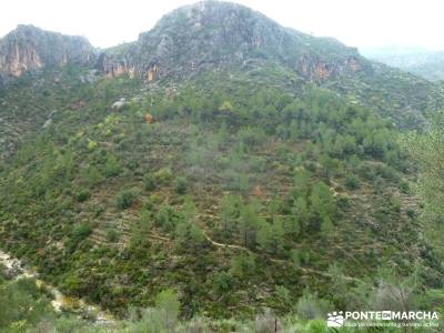 Montgó - Catedral Senderismo- Cova Tallada; agencias de viajes alternativas viajes aventura baratos